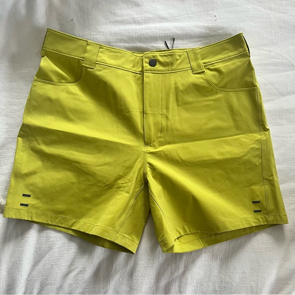 NWT Machines for Freedom The Key 5.5" Shorts in Cintronelle Women's Sz 32